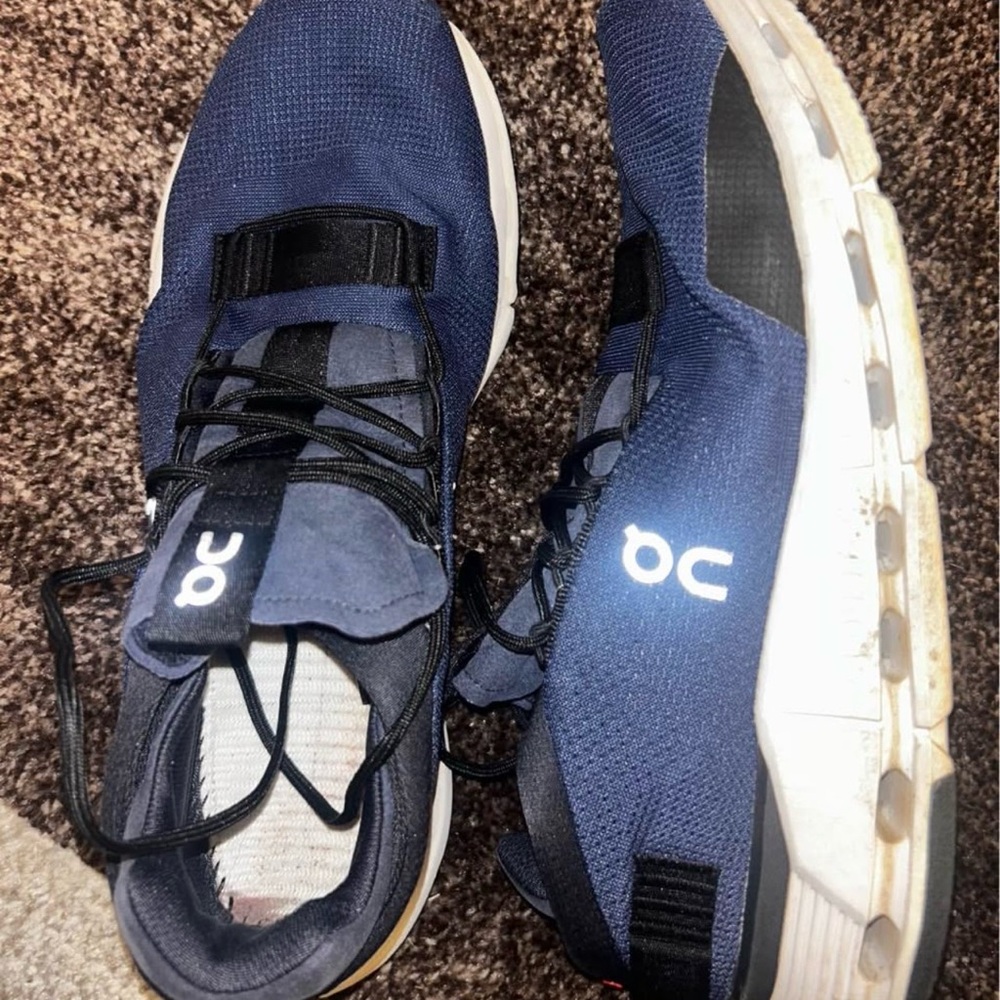 On Cloud Navy Athletic Sneakers